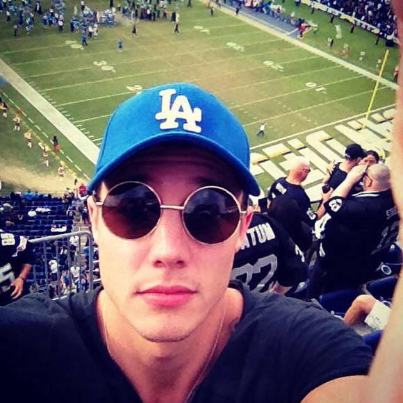 Meet your Posher, Tyler - Picture 1 of 1